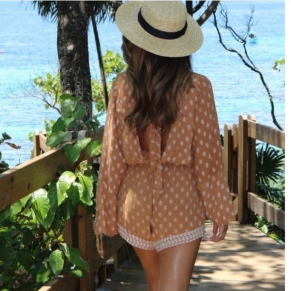 Faithfull the Brand Sublime Playsuit Size M/6 NWT - Picture 2 of 10